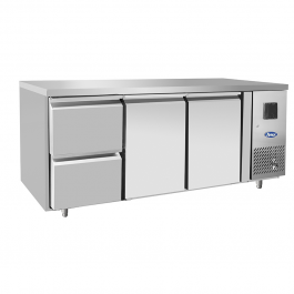 REFRIGERATED TABLE 700 TN WITH 2 DOORS AND DRAWER mod EPF3534-GR-304T