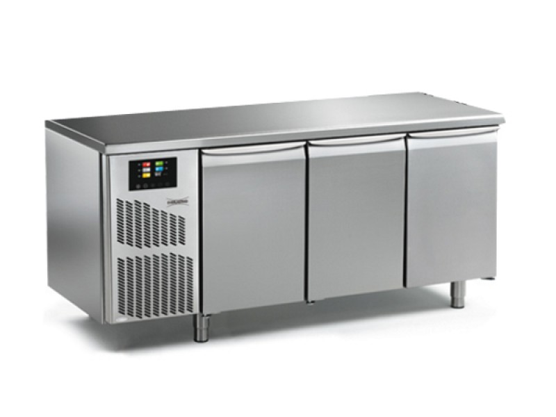 TABLE FOR LEAVENING CONTROL 3 DOORS WITH HUMIDIFIER