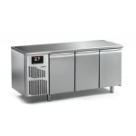 TABLE FOR LEAVENING CONTROL 3 DOORS WITH HUMIDIFIER
