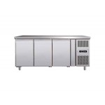 TABLE REFRIGERATED FREEZER -18 ° -22 ° C 3 DOORS GN 1/1 CM DEPTH 70 CM